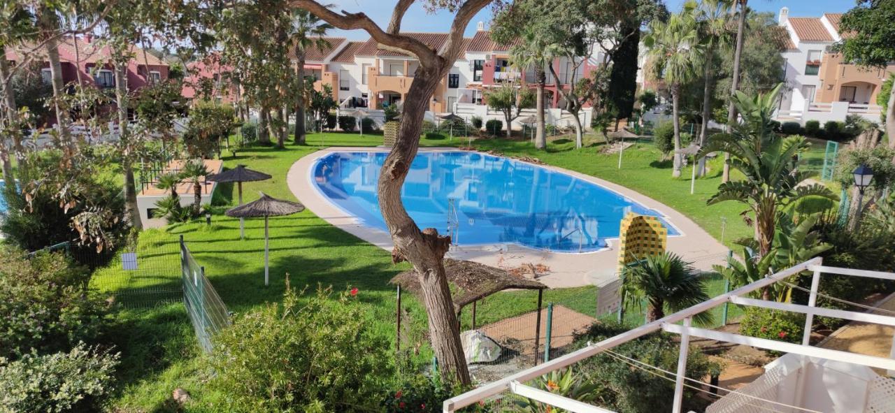 Apartamento En La Barrosa Chiclana de la Frontera Exterior photo